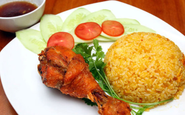 Cơm Gà Ngọc Diệp - Chợ Đêm Sơn Trà