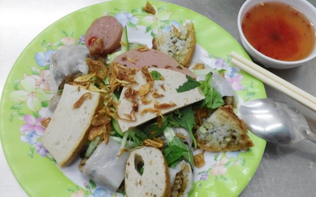 Bánh Cuốn & Bánh Ướt - Nguyễn Văn Luông