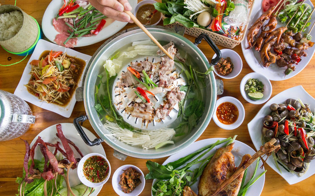 Laos Food 2 - Đặc Sản Lào - Nguyễn Sinh Sắc