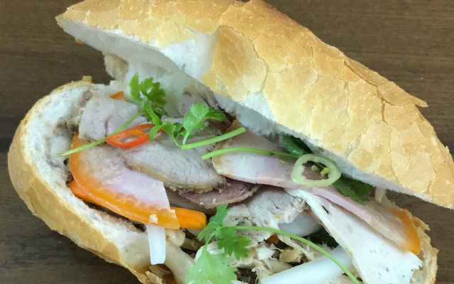 Bánh Mì Đông Phong