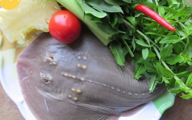 Lẩu Cá Đuối - Thống Nhất