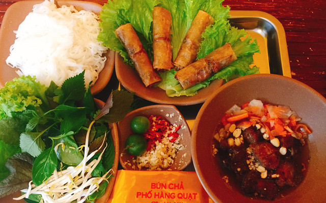 Bún Chả Phố Hàng Quạt - 271 Nguyễn Trãi