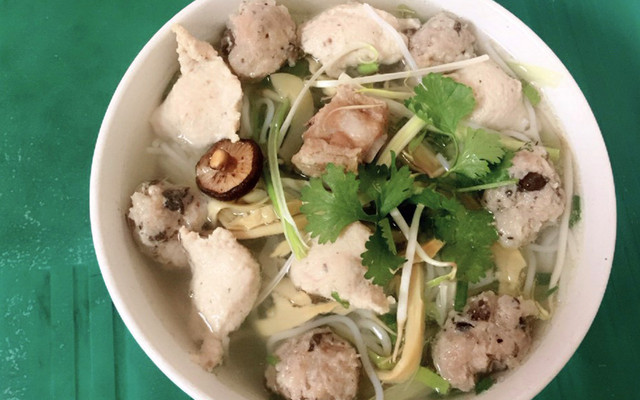 Cô Hiền Béo - Bún Mọc Nguyễn Lương Bằng