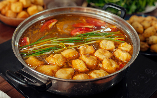 Trang Vũ - Cơm, Bún, Mì & Lẩu Nướng