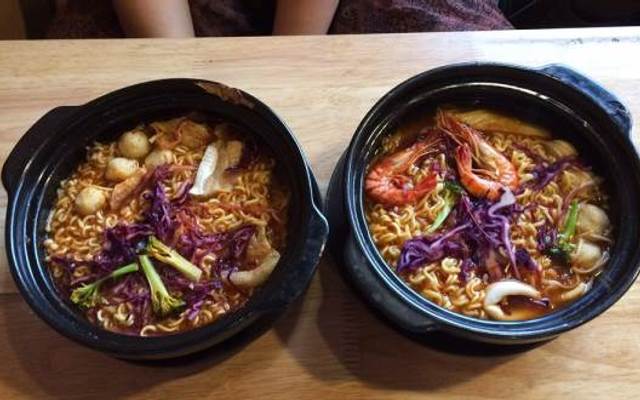 SaSin - Mì Cay 7 Cấp Độ Hàn Quốc - Hoa Phượng