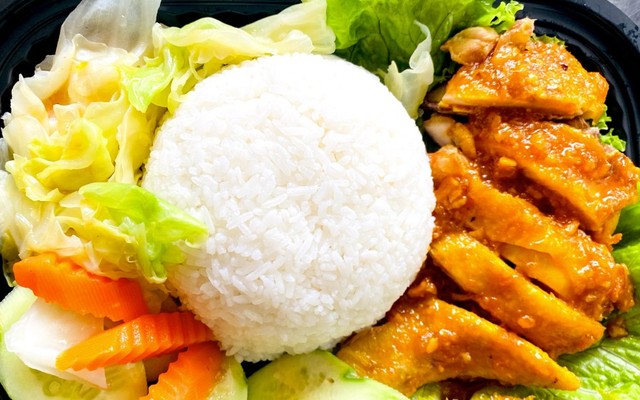 Cơm Gà 123 - Nguyên Hồng
