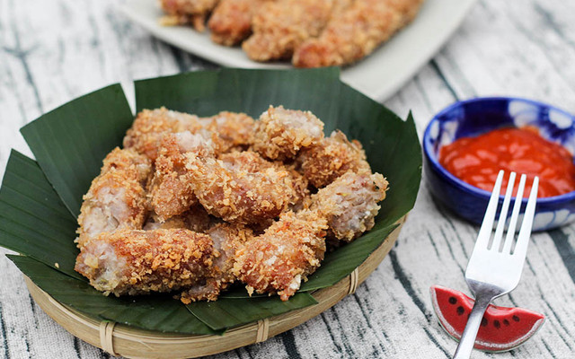 Bánh Gà & Nem Chua - Hồng Mai