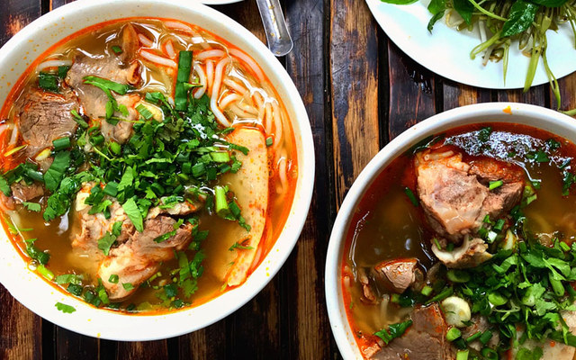 Phở Bò, Cơm Rang & Bún Huế Minh Tuấn