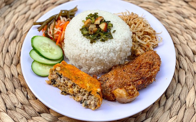 Mẹ Kem - Cơm Tấm Chay - Chế Lan Viên