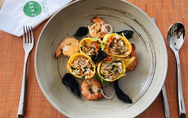 Dayli Cafe, Ẩm Thực Á & Âu