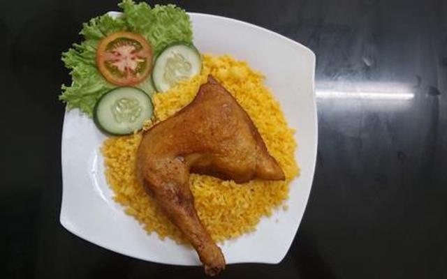 Cơm Gà Kim Ngân - Nguyễn Hoàng