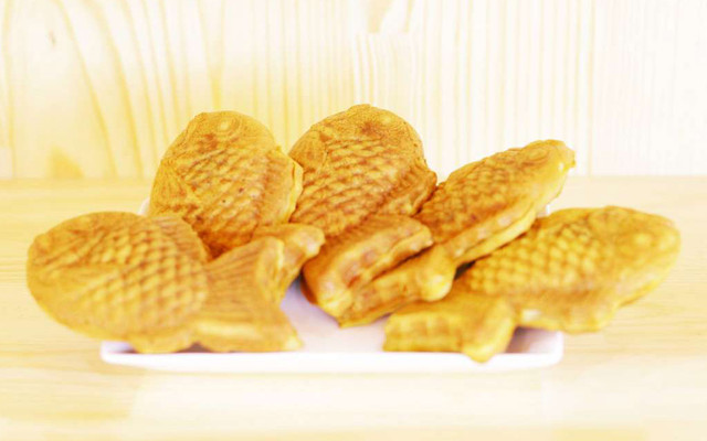 Bánh Cá Taiyaki (たい焼き)
