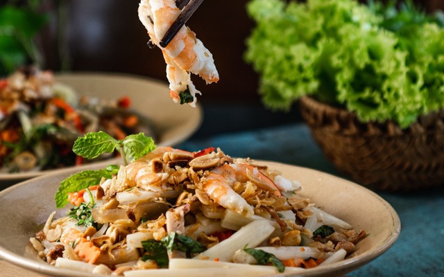 Quán Gỗ - Bánh Xèo Rau Rừng Củ Hủ Dừa