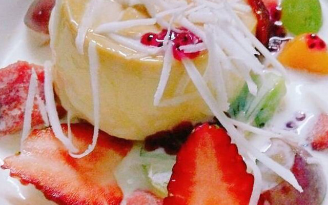 Chè Sài Gòn, Hoa Quả Dầm, Bánh Xèo & Nem Lụi - Tây Sơn