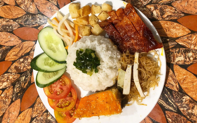 Quán Chay Hội Ngộ - Hồ Thành Biên