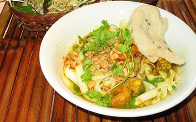 Hằng - Mì Quảng & Bún Chả Cá