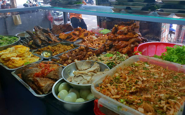 Cơm Chiên Qq