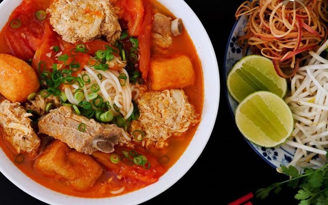 Bánh Mì Cô Trang - Nguyễn Hữu Dật