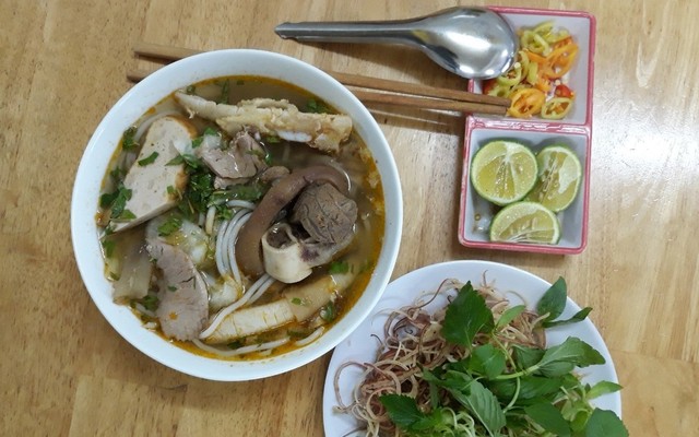Bún Bò Gốc Huế 48
