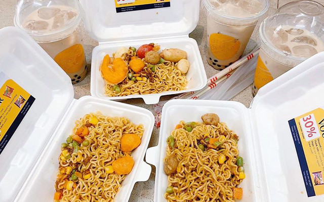 Tiệm Mì Indo - Tạ Quang Bửu