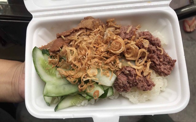 Xôi & Bánh Mì Tâm