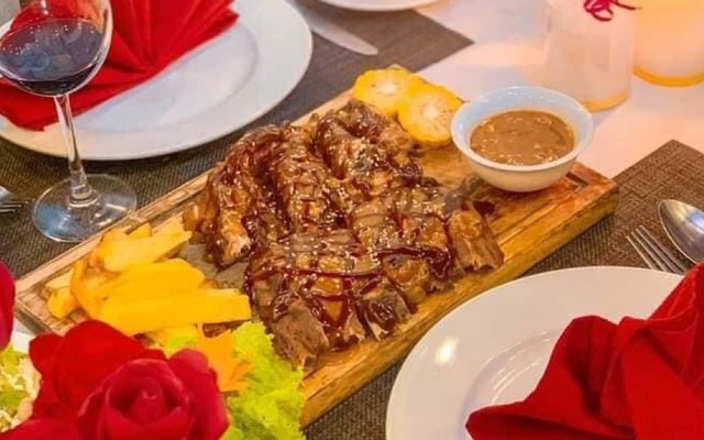 Sườn Cây 1981 - Hoàng Văn Thụ