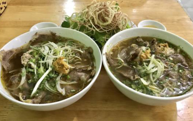 Bún Bò Cô Thu - Trần Quang Cơ