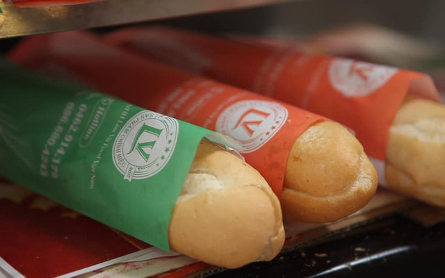 Bánh Mì Que Đà Nẵng - Lương Khánh Thiện