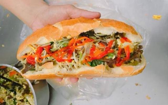 Bánh Mì Miến - By Hoàng Nam