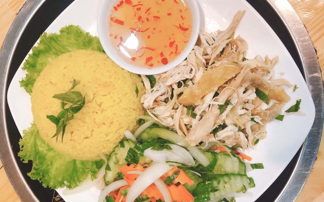 Anh Em Cây Khế - Cơm Gà Xé Hội An