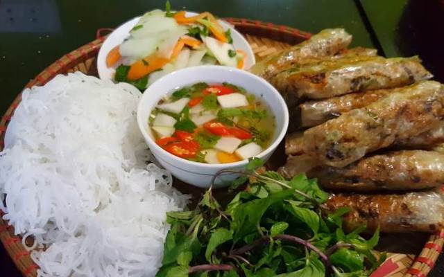 Thu Cúc - Bánh Cuốn, Bún Chả & Bún Đậu - Lĩnh Nam
