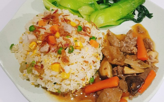 Linh Trang - Cơm Rang & Cơm Đảo