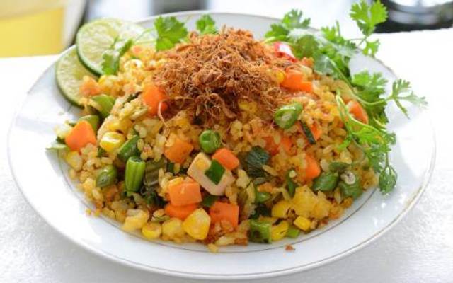 Cơm Rang Dũng Béo - Cổng Đục