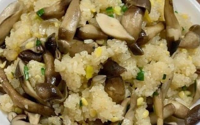 Xôi Nấm Mối Cô Thảo - Duy Tân