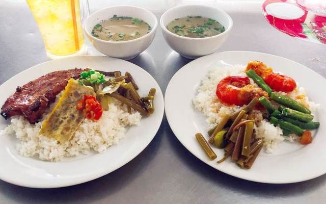 Năm Chuông - Quán Ăn Gia Đình