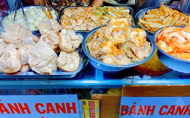 Bánh Canh Cá Châu Đốc - 92 Vạn Kiếp