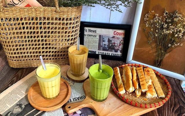 Tiệm Kem Trứng 19xx