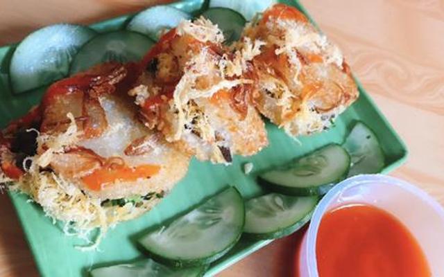 Ăn Vặt Ngon Ngon - Văn Cận