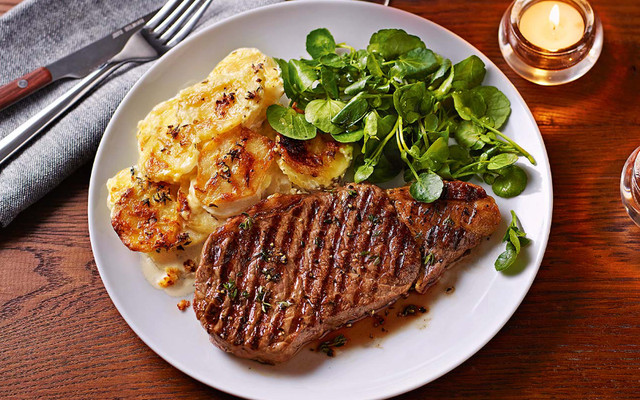 Mr.Ox Steak House - Đặng Văn Ngữ