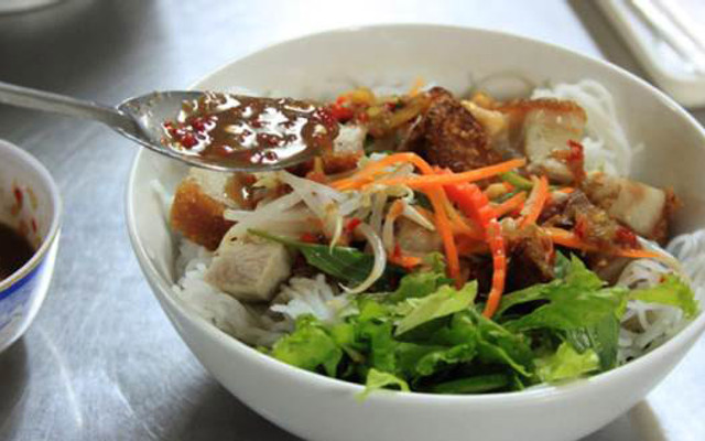 Bún Mắm Cô Vân
