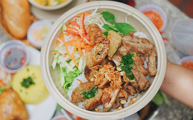 Bún Thịt Nướng 74