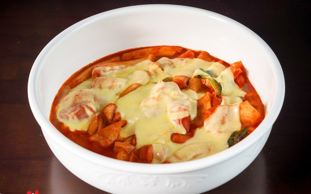 Vons Chicken - Gà Rán & Tokbokki - Nguyễn Thị Minh Khai