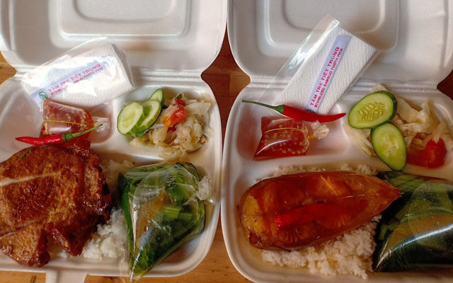 Quán Cơm Cô Hà - Vũ Tùng