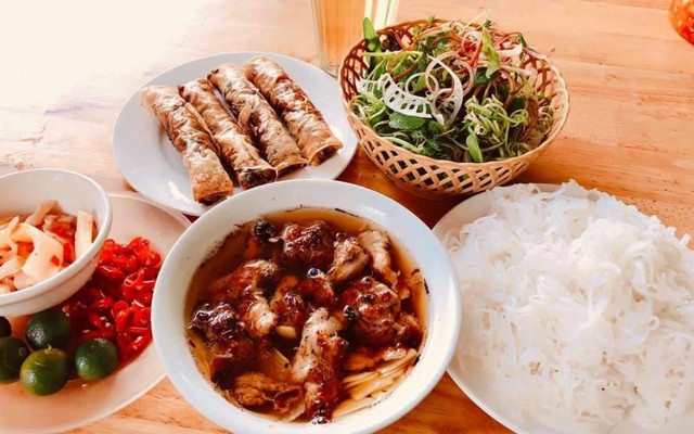 Bún Chả Bà Nụ - Nguyễn Văn Cừ