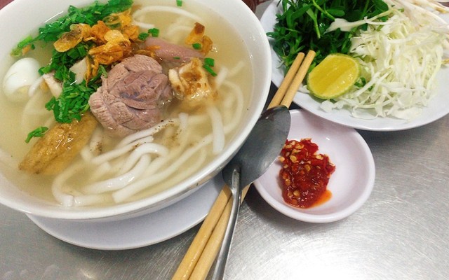 Bánh Canh Bột Gạo Chợ Chiều