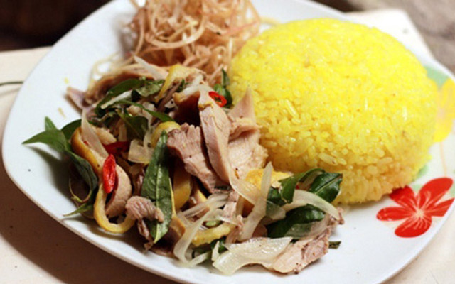 37 RV - Cơm Gà Xứ Nghệ