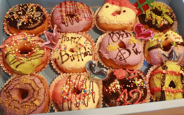 Tiệm Bánh Đồ Nút