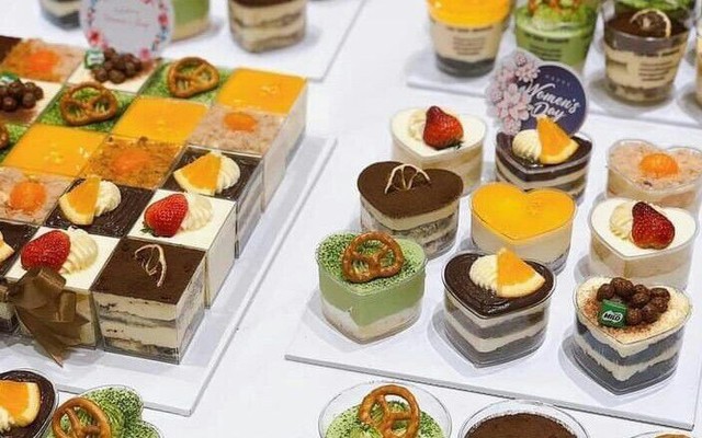 Bánh Sinh Nhật Quang Minh