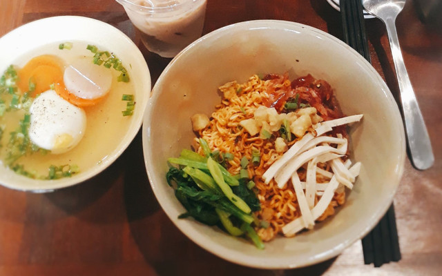 Cơm Tấm & Mì Trộn Muối Ớt - Shop Online