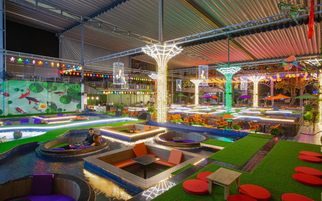 Koi Garden Coffee - Trần Hưng Đạo